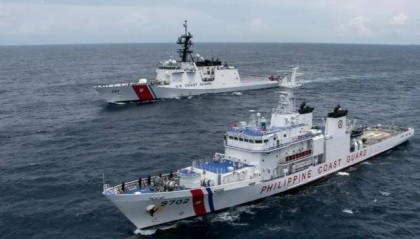 断粮100天，菲方派出大军舰！中方划下禁区，美模拟解放军登陆