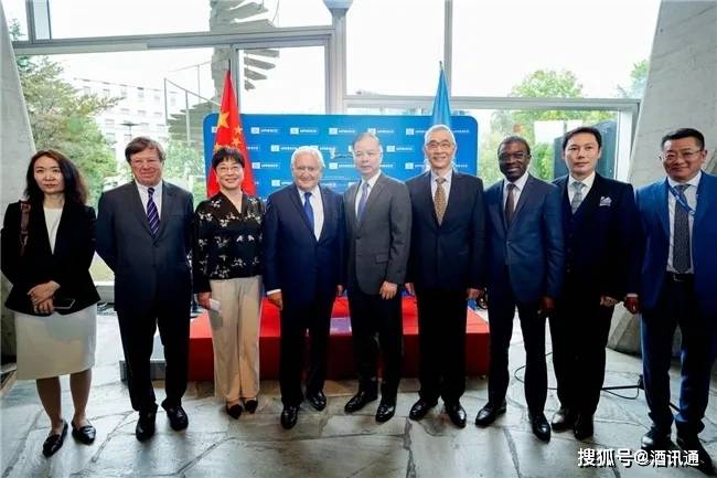 推动中国白酒文化走向世界，沱牌非遗酿造技艺、舍得文化走进联合国教科文组织总部
