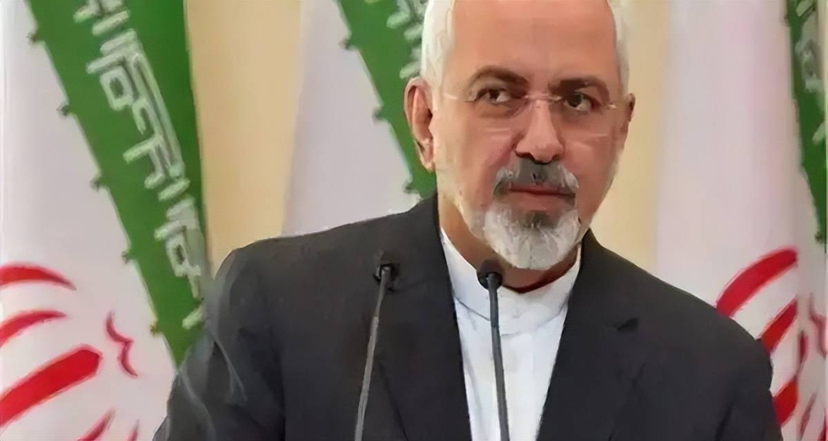 中俄反对无效，英法德掐死伊朗生路！30天内全面重启制裁，伊朗反手抱中国大腿！